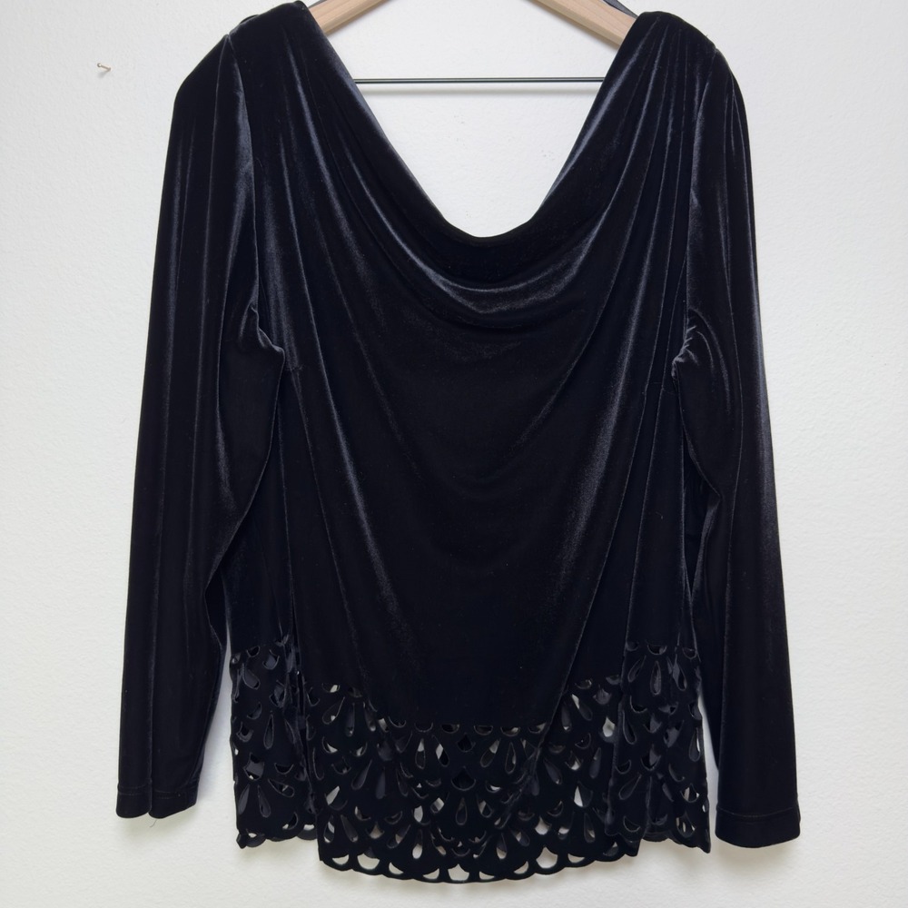 KM Collection Women Velvet Top 3X Black Off‎ the Shoulder Cowl Eyelet Party